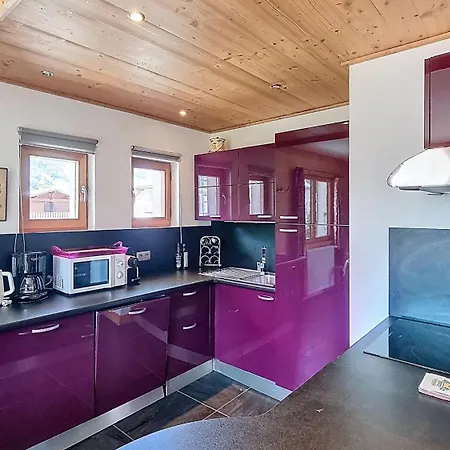 1 Peupliers - Centre Du Village - *